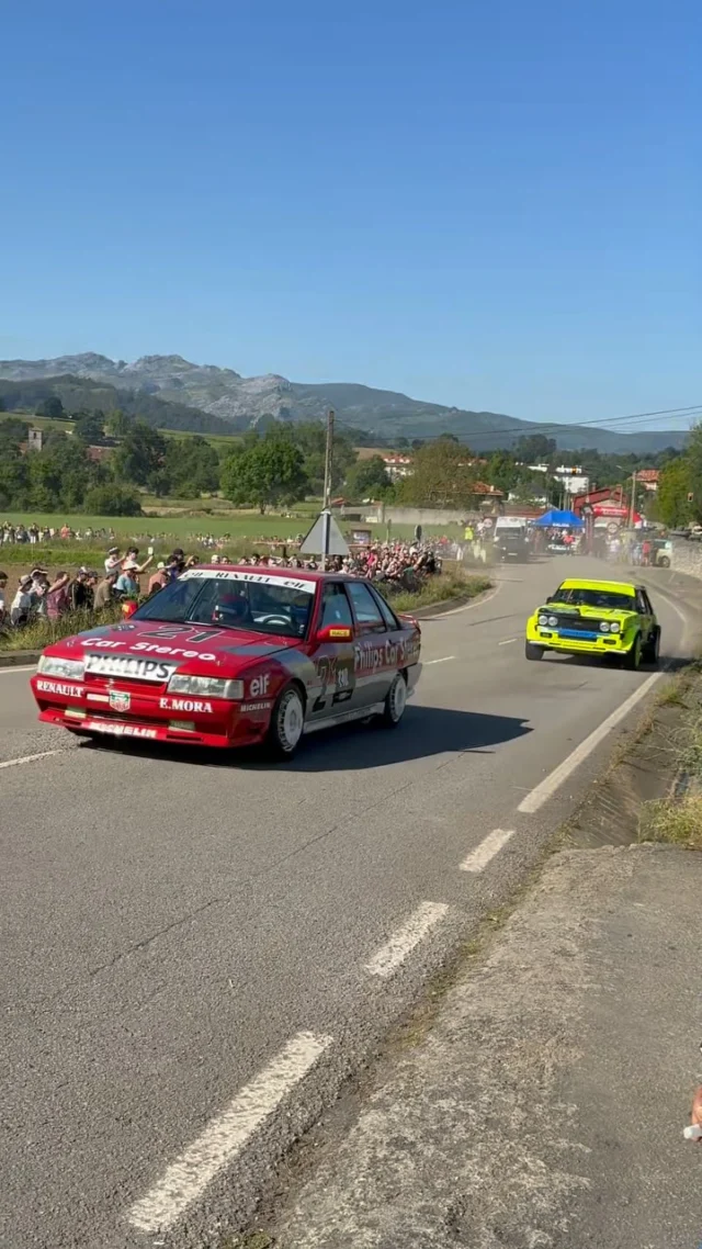 Como siempre mucho espectáculo en el @rallyefestivalhoznayo 🔥🔥

Esta mañana Shakedown y a la tarde ceremonia de salida 🏁